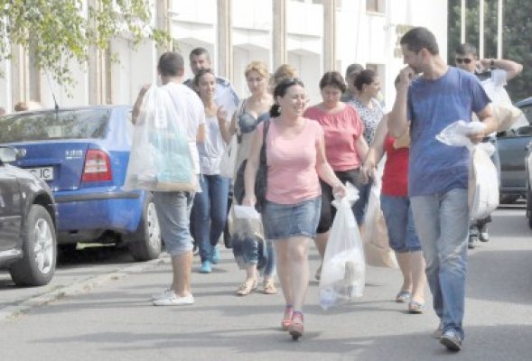 Primarii au început să caute morţii din listele electorale